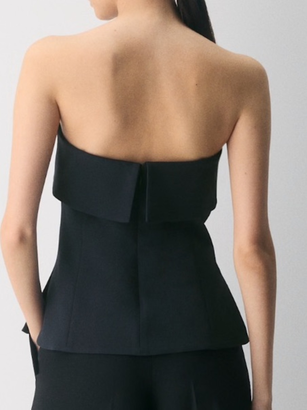 Babaton Black Element Tube Top size 4 - Picture 2 of 6